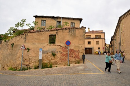 Segovia Spain 2305001